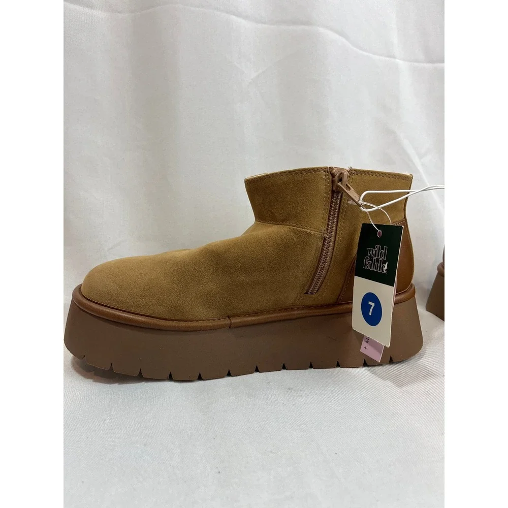 Wild Fable Womens Platform Ankle Boots Tan Chestnut Faux Shearling Lug Sole 7